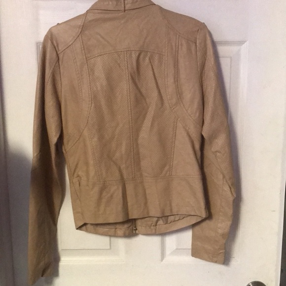 Faux leather jacket - Picture 2 of 3